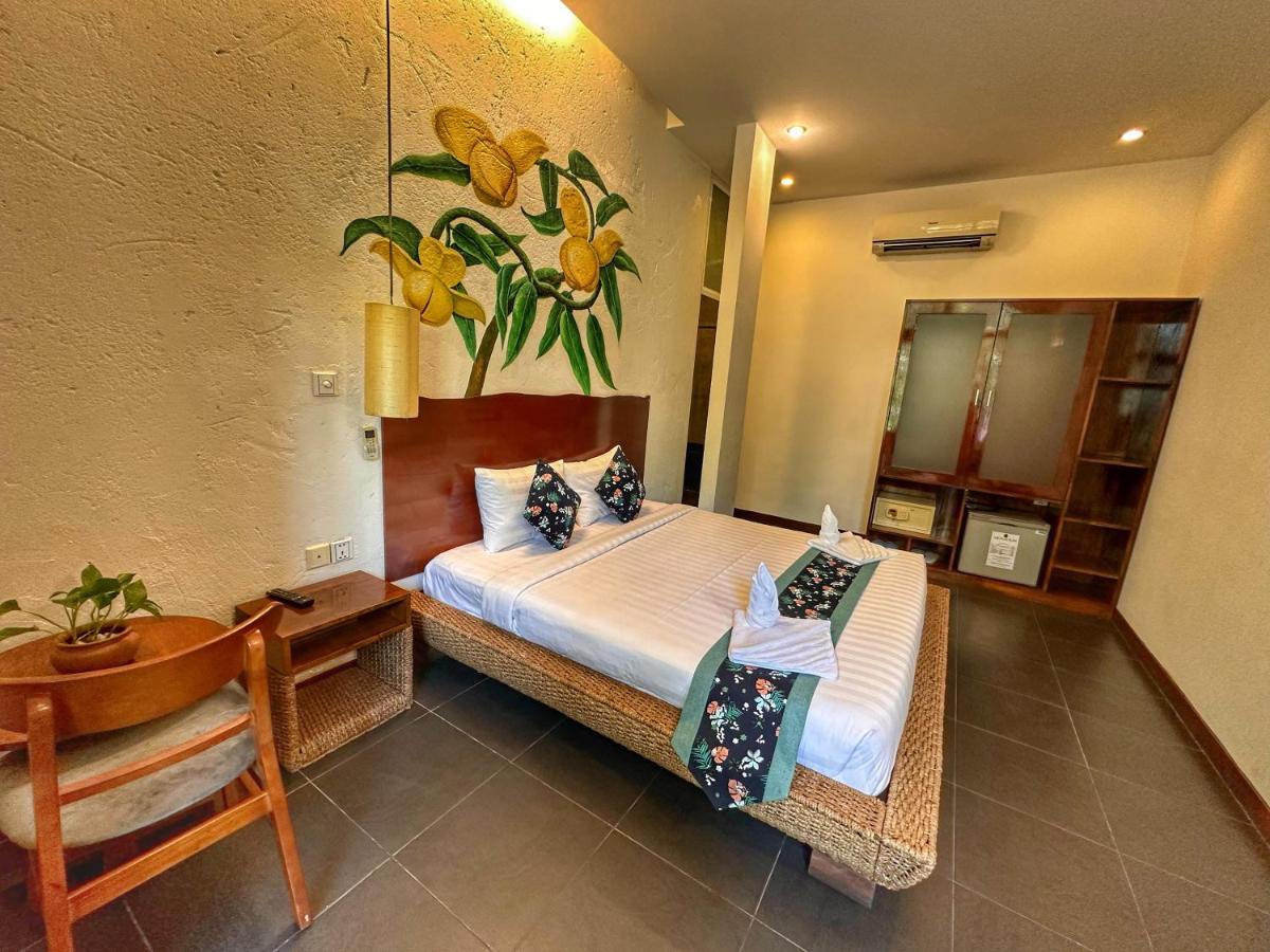 Hotel Monsoon Riverside Phnom Penh