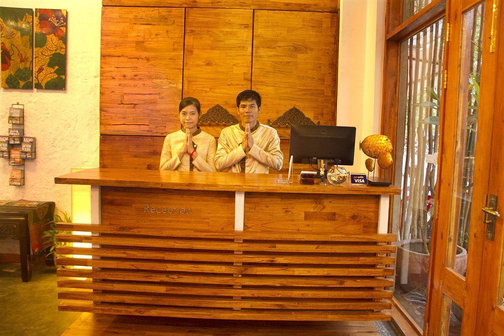 Monsoon Riverside Hotel 4*